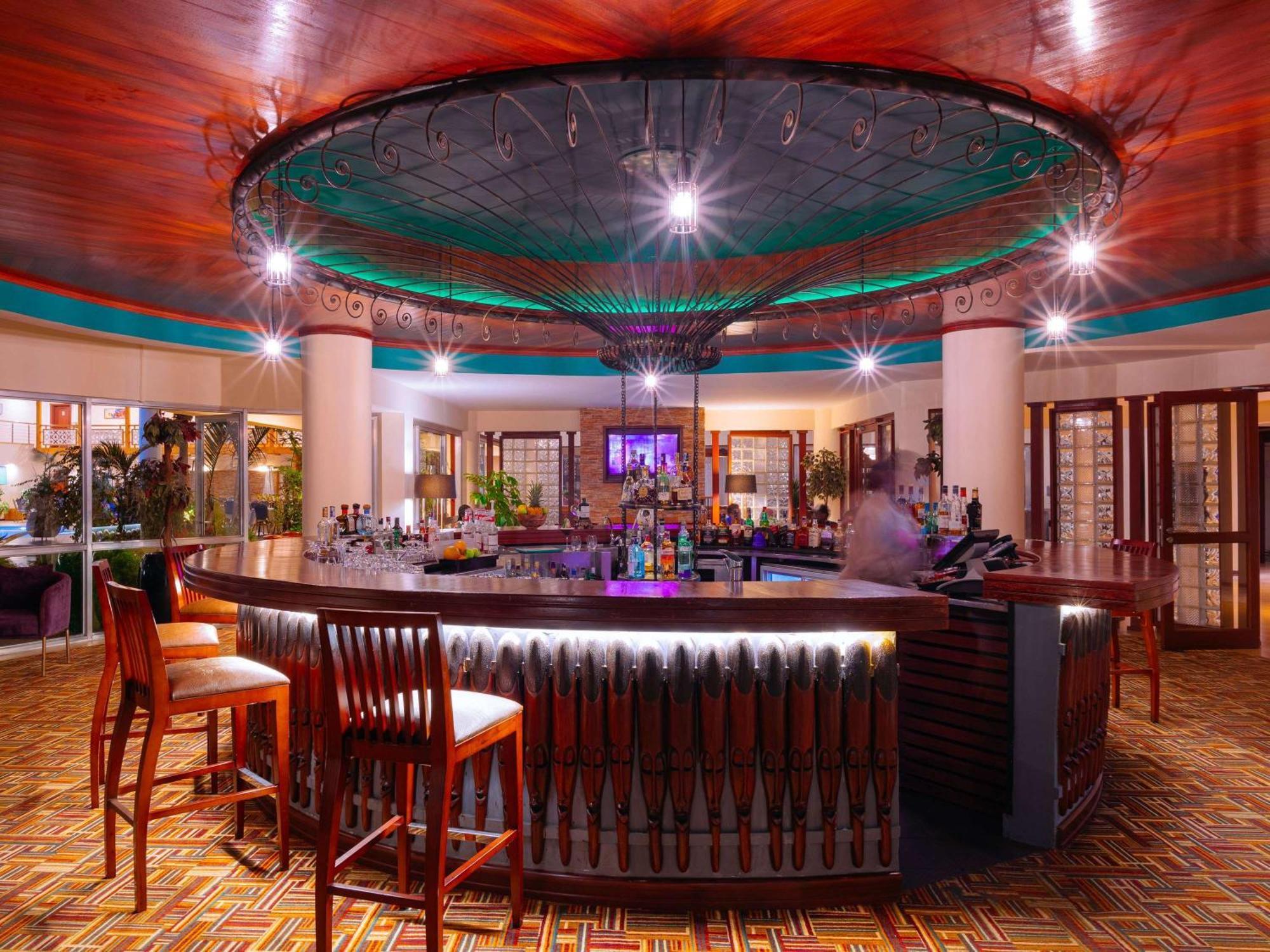 Mövenpick Hotel&Residences Nairobi Exterior foto